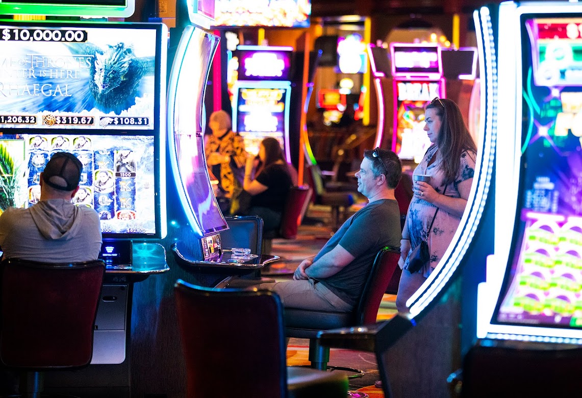 Navigating Online Slot Platforms: Tips for Beginners