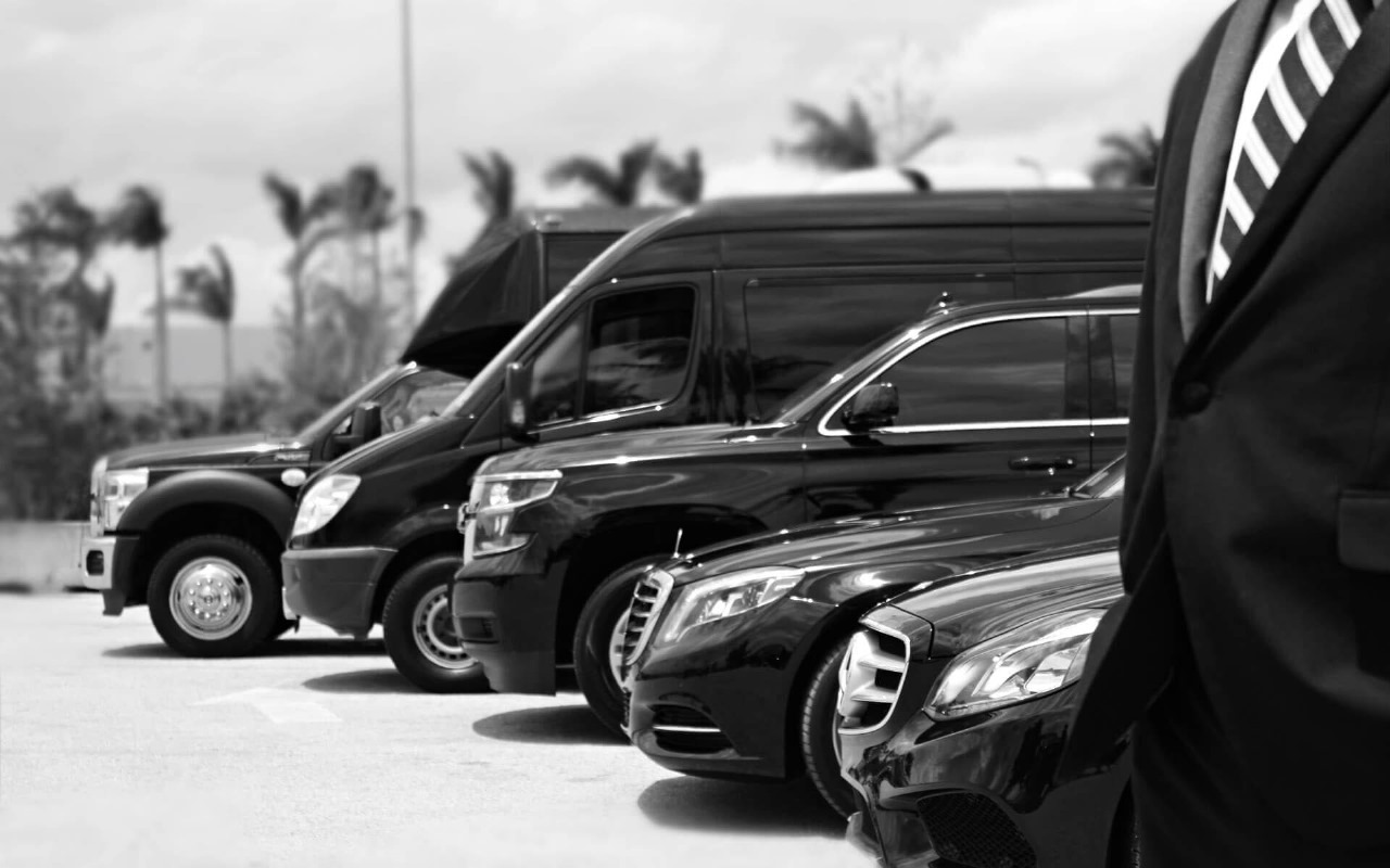 Book Professional Shuttle Service Oxford MS to Memphis Airport Today